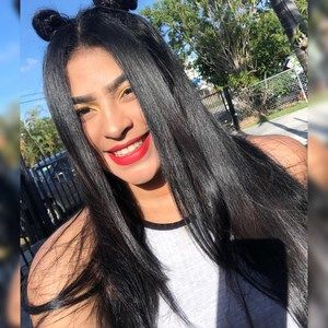 Meet your Posher, Anabel